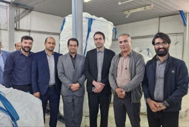 بازدید شهردار و فرماندار سیاهکل از مراکز تولیدی شهرستان