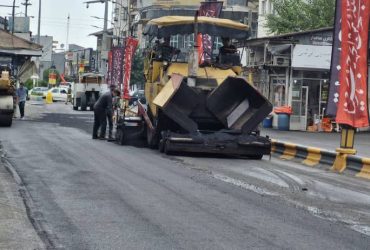 ادامه عملیات آسفالت خیابان امام خمینی (ره) به همت شهرداری سیاهکل